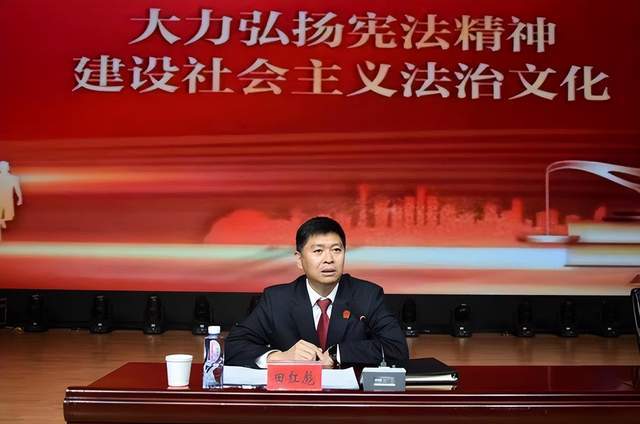 护航青少年健康成长,12月4日下午,定州中学法治副校长,定州法院党