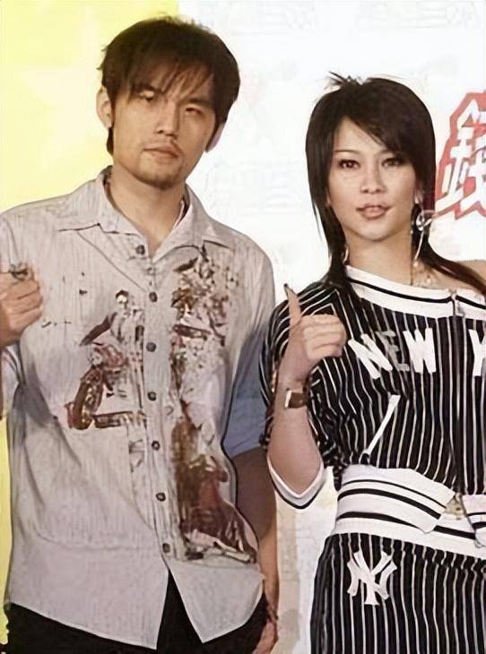 "爱情高手"田馥甄:多次拒绝林俊杰示爱,却和周董女助理传绯闻_hebe