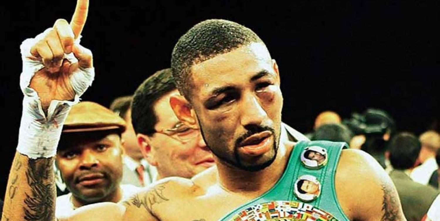 重量级拳王退役15年入驻,有人已离世16年_穆勒_哈顿_卡尔德隆