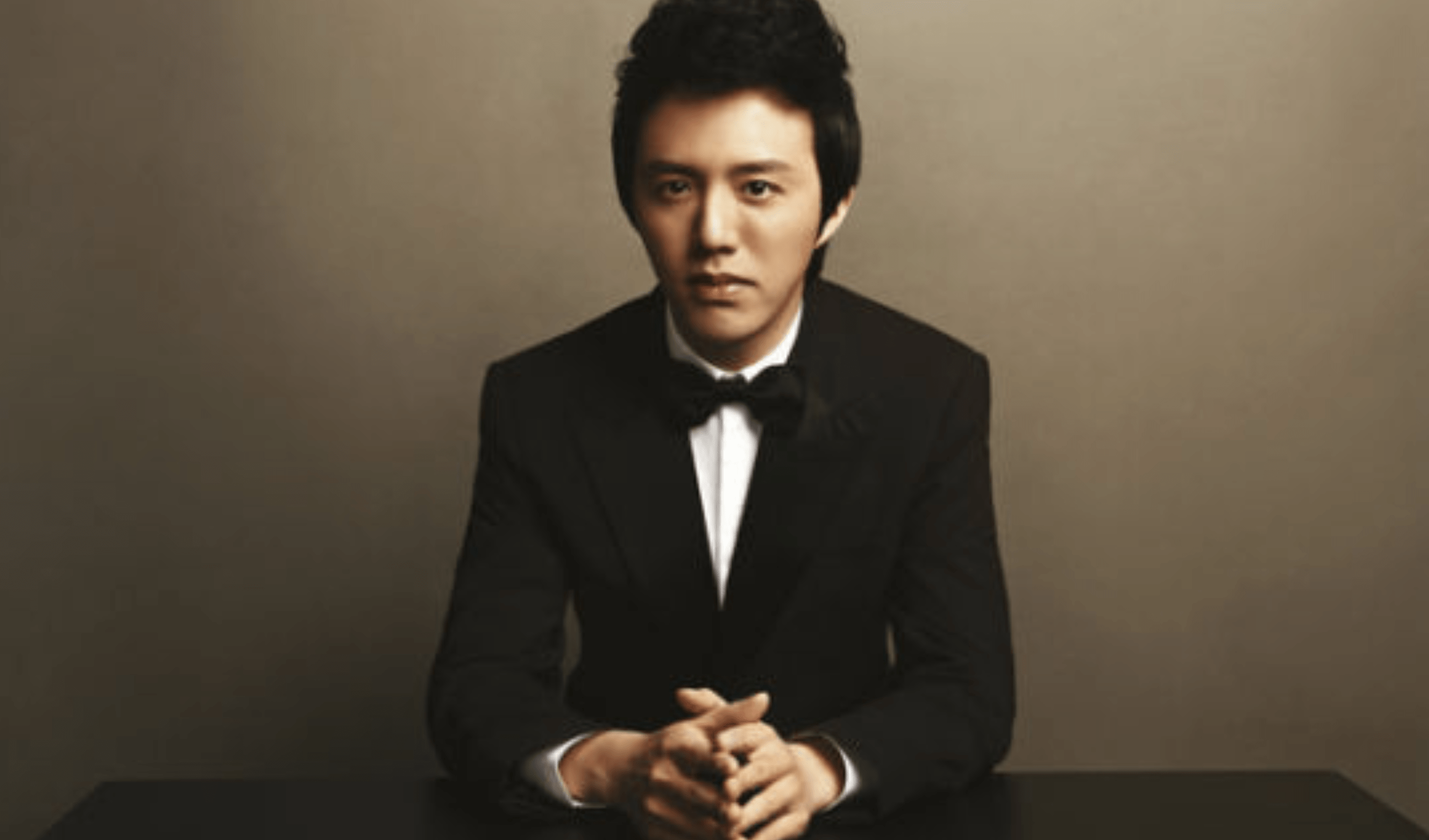 群众"送牢房的明星,走歪路违法很精彩,只有一位女星_举报_成为了_张默