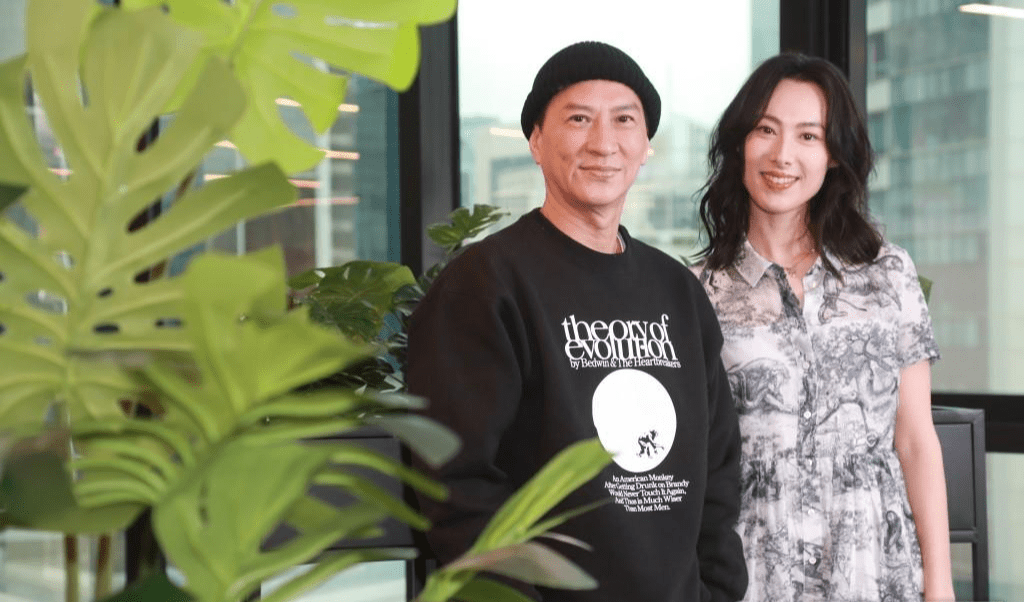 梁洛施点头认同,身为3子之母,大儿子李长治亦已14岁,她亦深明跟青春期