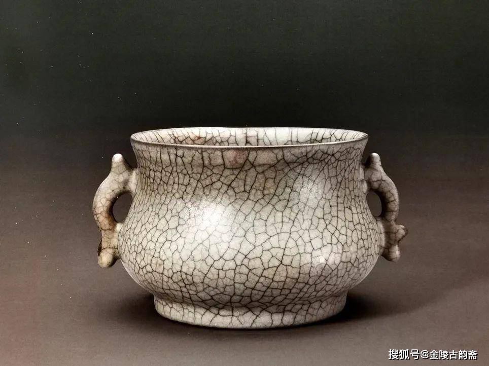 金丝铁线-明成化仿宋哥釉梅瓶图像研析_搜狐网