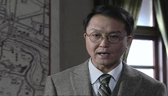 角色_余则成_表演