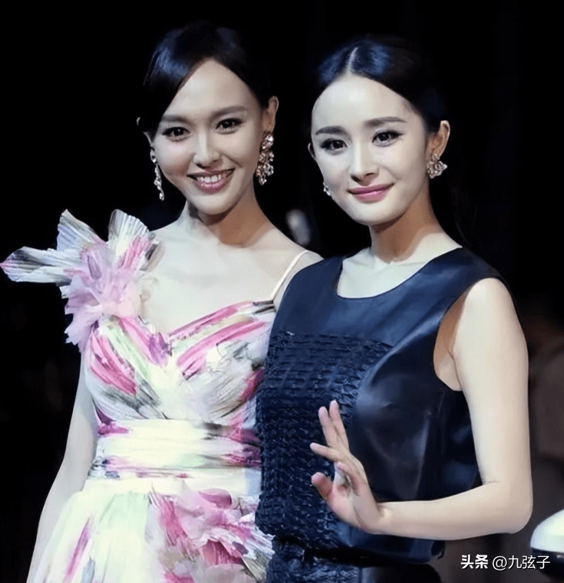 然而,唐嫣当时的情况跟姐姐却有所不同,刚刚被群嘲完穿假大牌,又被扣