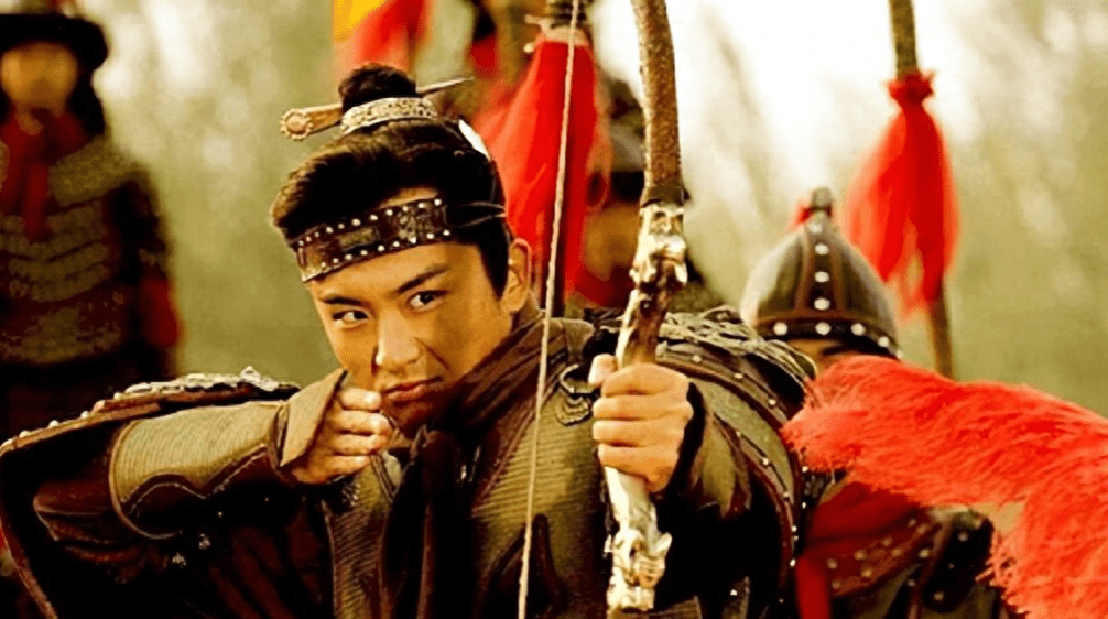 大宋一将军射箭，全部射偏了，敌军一看大笑再一看却都不敢相信_何灌_金  