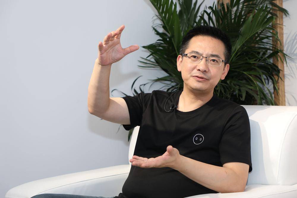 造车新势力六小强 零跑朱江明传播声量最高 高合汽车丁磊最沉默_搜狐