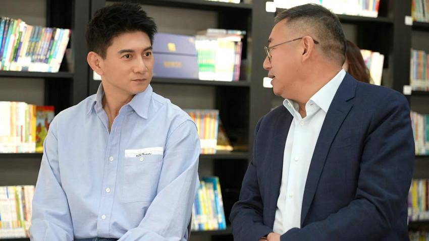 "全民阅读书香乌海"主体读书活动在乌海市举行_邢傲伟_吴奇隆_品牌