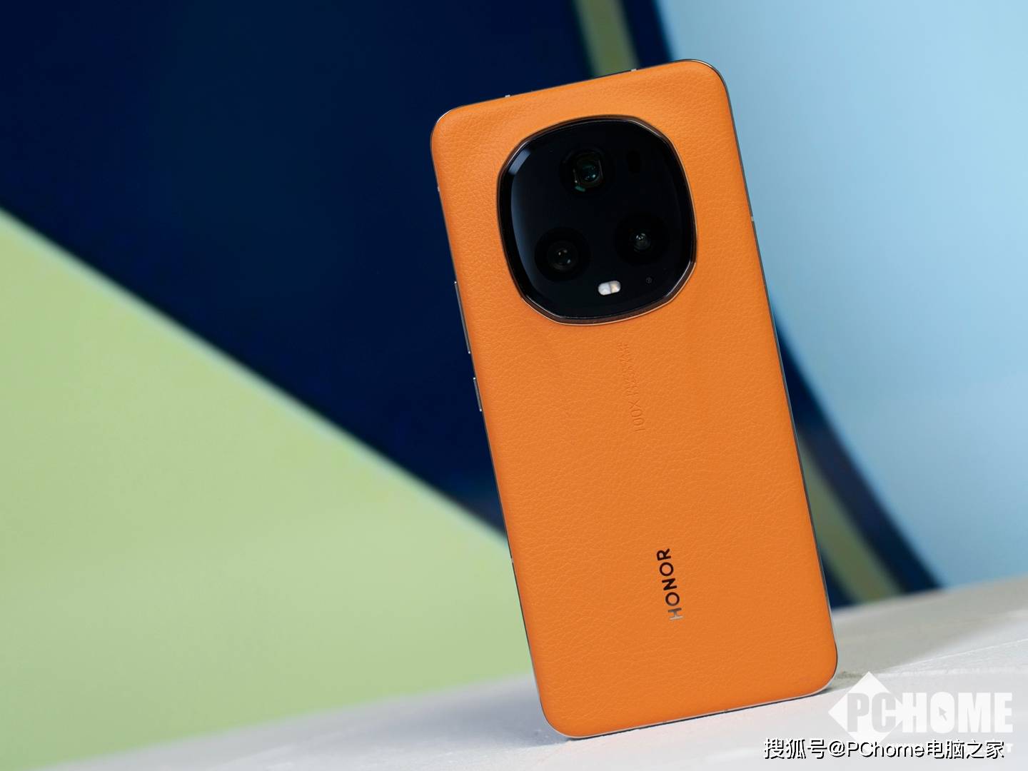 荣耀手机官宣联动保时捷设计:magic6将有特别定制版?_经典_移动