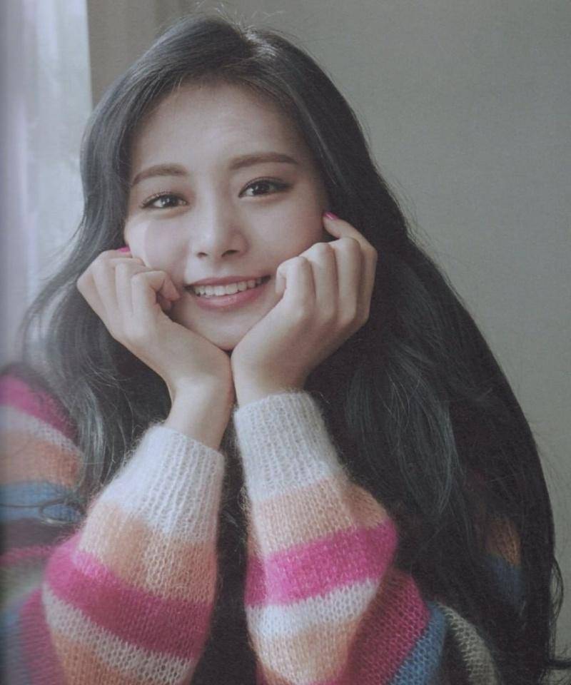 女神周子瑜再度释出「高清美照」,超甜微笑杀让全网友暴动_写真_男友