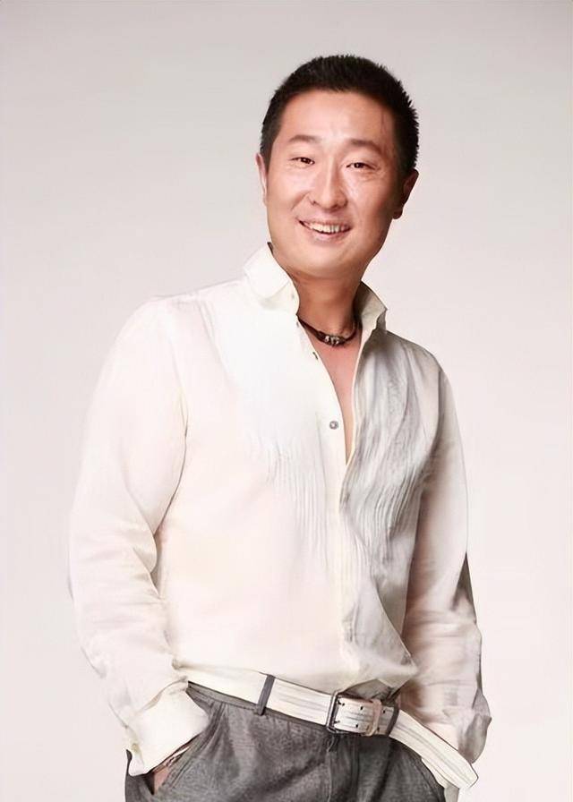 林永健说儿子长得不像他,但见过他儿子的人却说长得一模一样_周冬奇