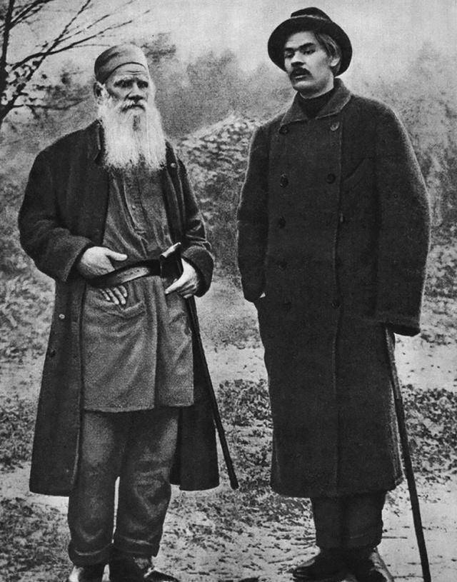 68岁的高尔基病逝时,100万读者为他送行,斯大林亲自为他抬棺_列宁