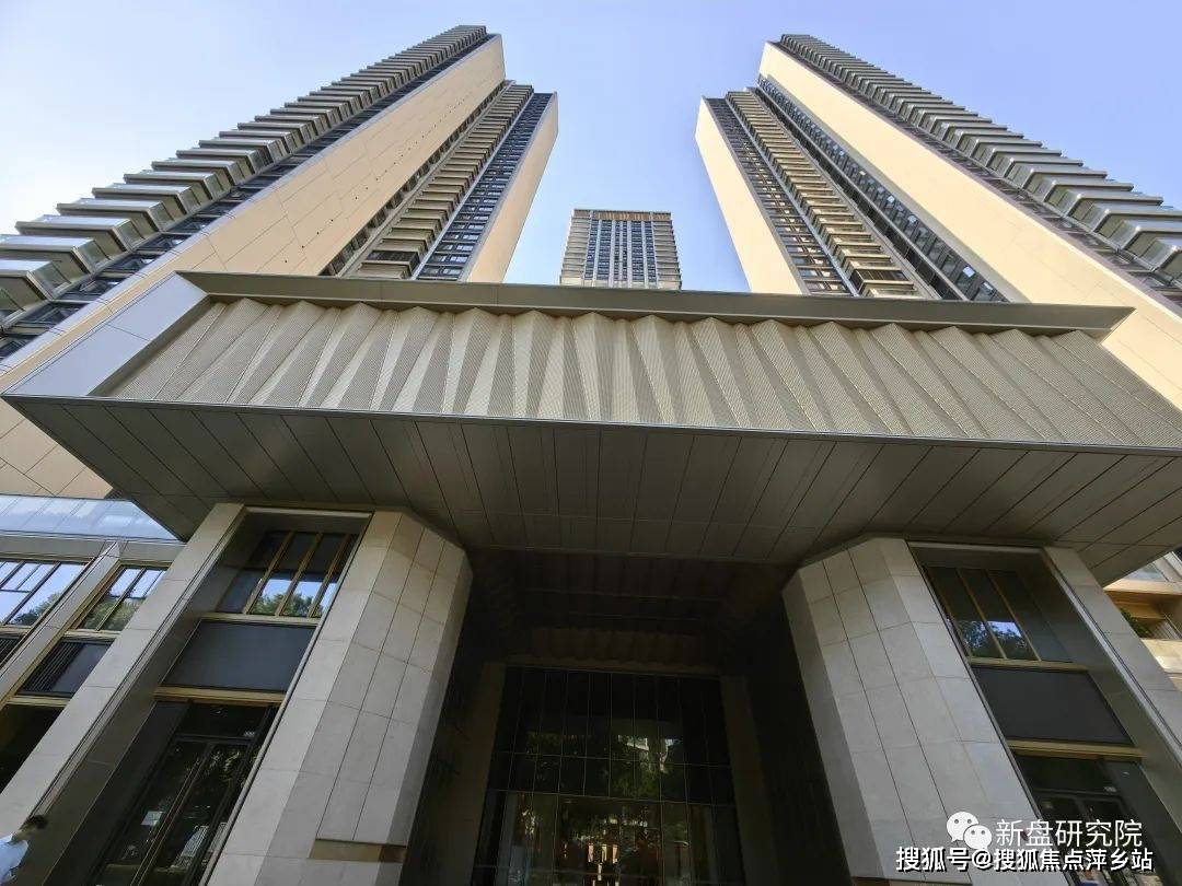 深圳前海万科瑧山海售楼处电话:400-867-5670【营销中心】_配套_周边