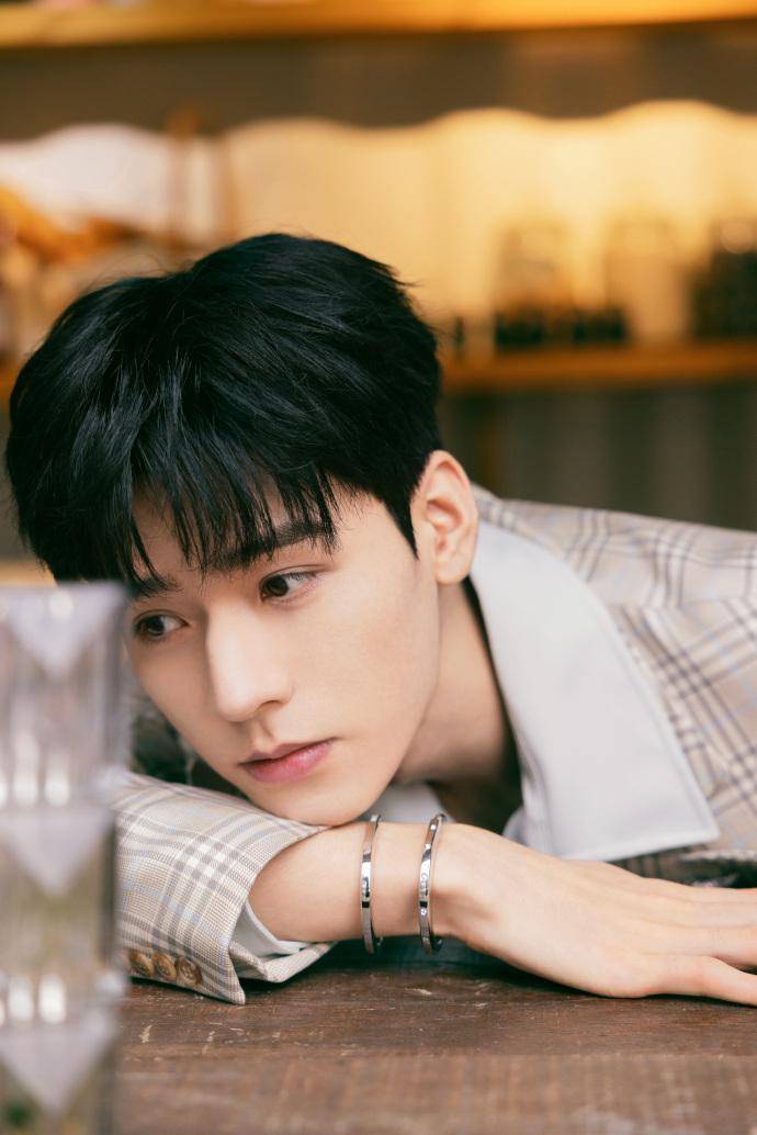 杨幂 杨紫 龚俊 王鹤棣 王一博 张艺兴 任嘉伦 蔡徐坤 白鹿_周深_公主