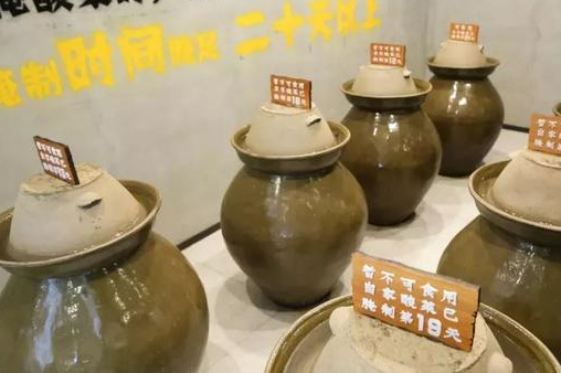 人称“勺爷”开店只做一道菜，扬言：不好吃还收钱的都是耍**！(图2)