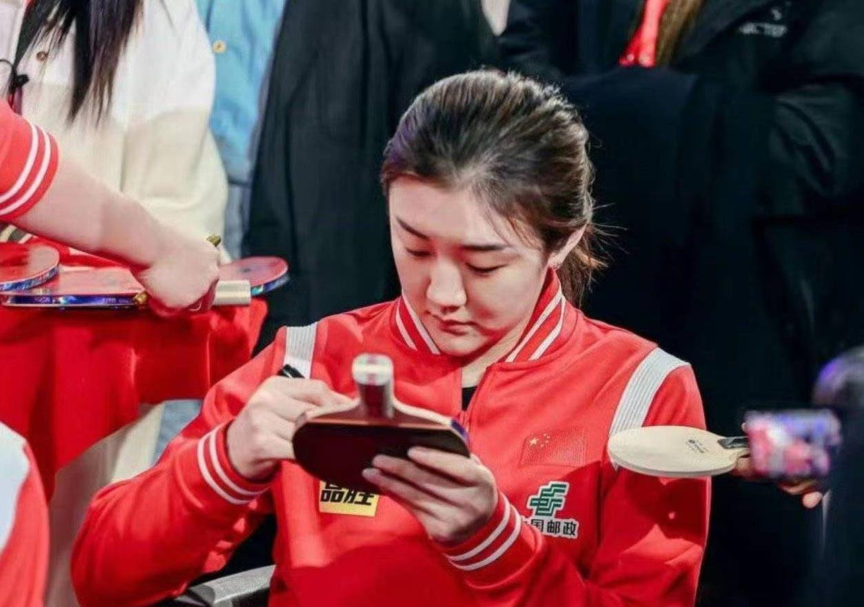 找到新依靠,陈梦官宣喜讯,5字表态,困扰难题解决,父母欣喜_比赛_球员