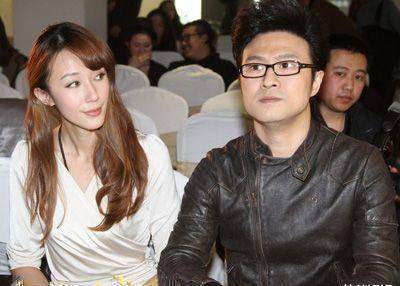 娱乐圈第一预言家汪峰,新专辑再一次顶着大瓜出来了!_时候_网友_音乐