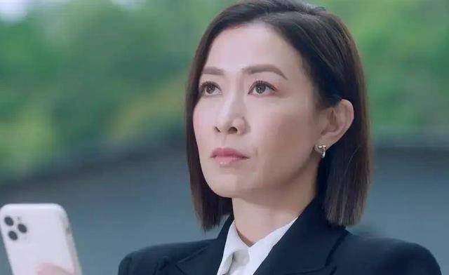 这次,佘诗曼狠狠给国产剧上了一课,3大看点抓住港剧最后的希望_观众