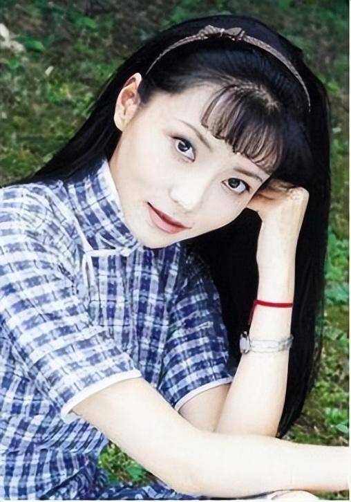 "方瑜"李钰:去世13年后,王羽结婚生子,她的母亲始终无法释怀_黄晓明