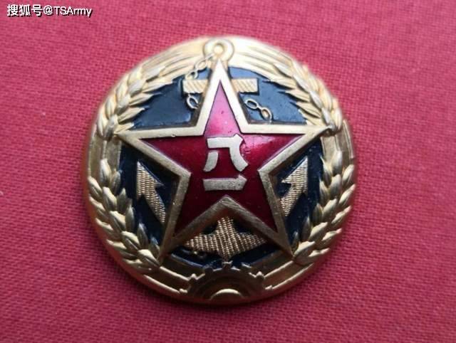 解放军74年的帽徽变迁史