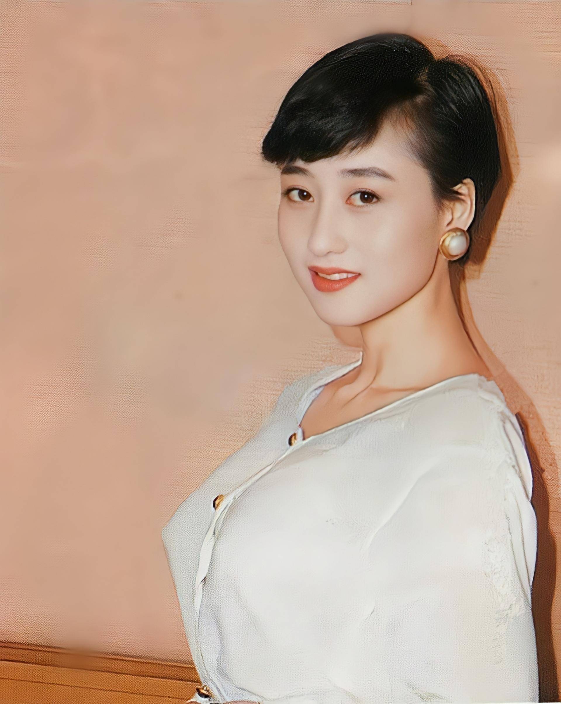 叶玉卿_利智_兆铭