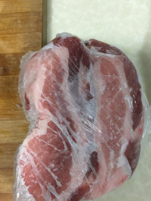 猪肉放在冰箱，超过这个时间，就不再吃的人，一看便知是内行人！(图3)