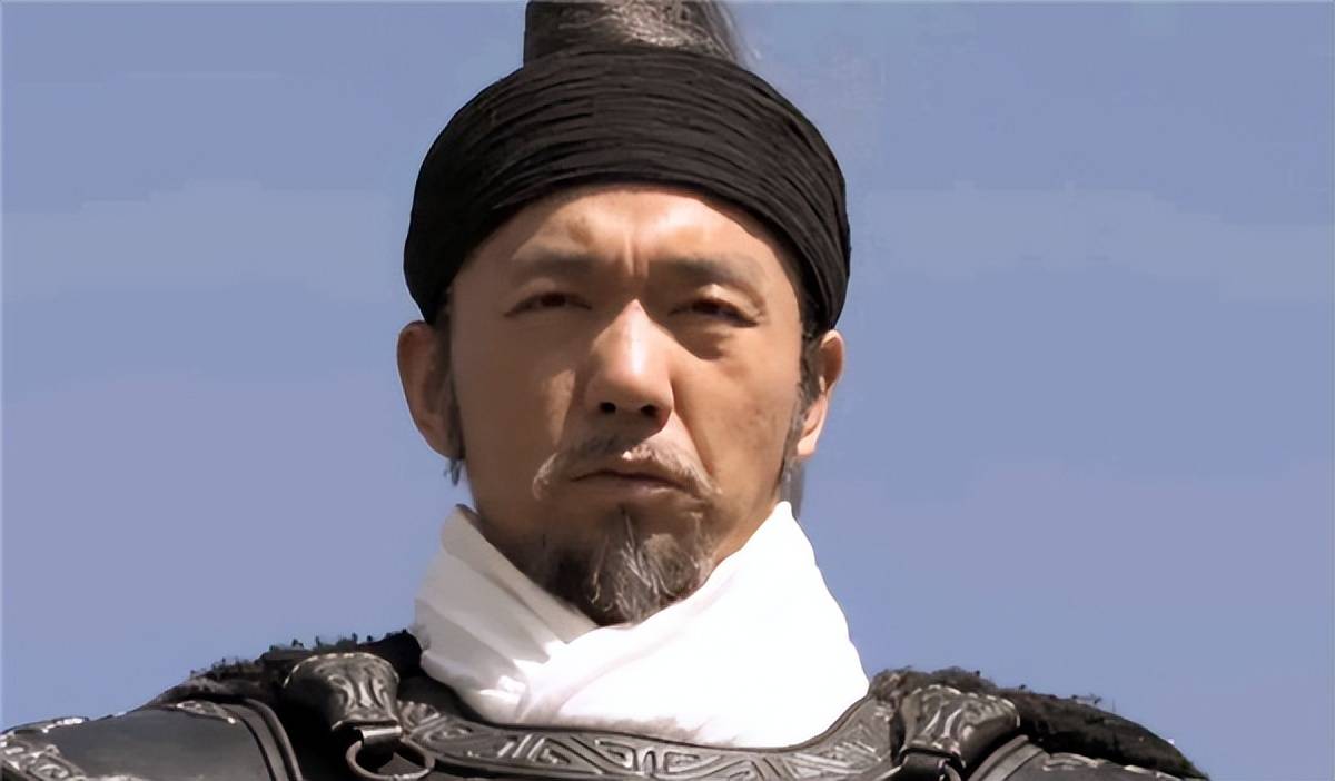 白起是一位生于贵族行伍之家的将军,成长在秦国扩张的烈焰之下