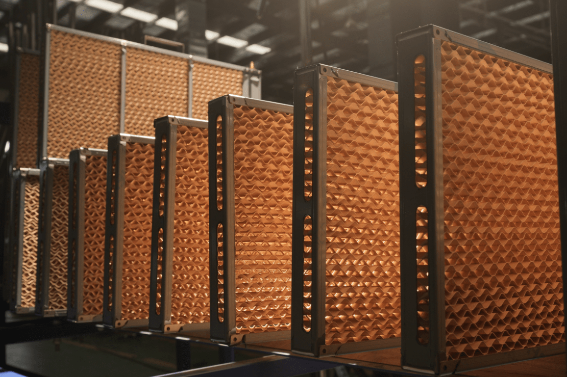 采用沉头铆接工艺生产,表面无划痕,整洁,光亮;布水器采用铜质宝塔头