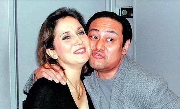 "神童"罗兆辉:27岁身价10亿,风流与刘銮雄不相上下,47岁猝死_孙佳君