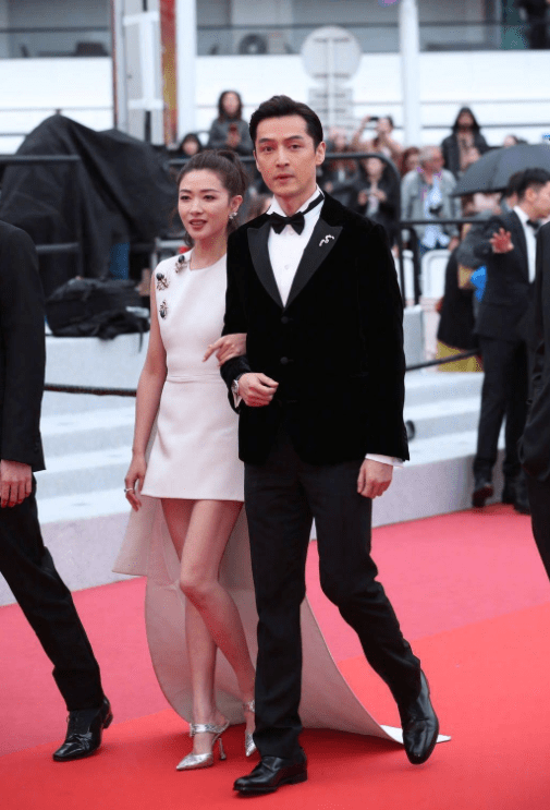 胡歌爱人身份被扒出,我们来扒一扒,谁才是他的最佳荧幕情侣_杨幂_观众