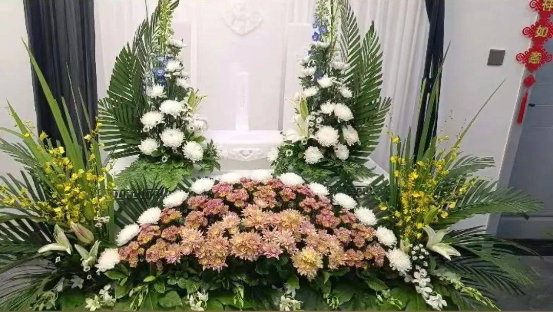 浅谈灵堂布置发展现状_殡葬_花艺_培训