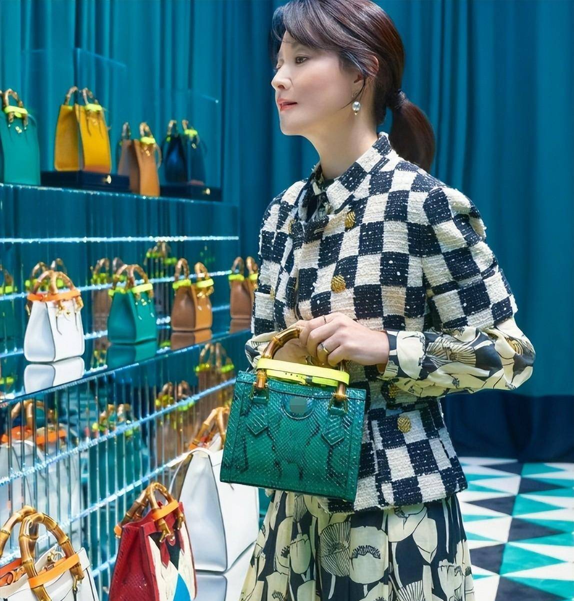 李英爱实力捍卫自然美!