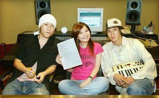 堪称梁静茹歌手生涯最嘲讽的一首歌_丝路_专辑_王力宏