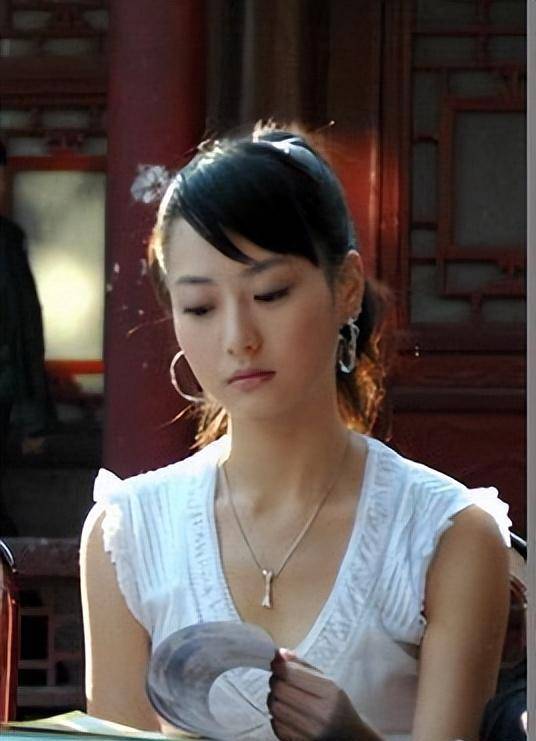 15年后《爱情呼叫转移》中的女主角都嫁给了谁?