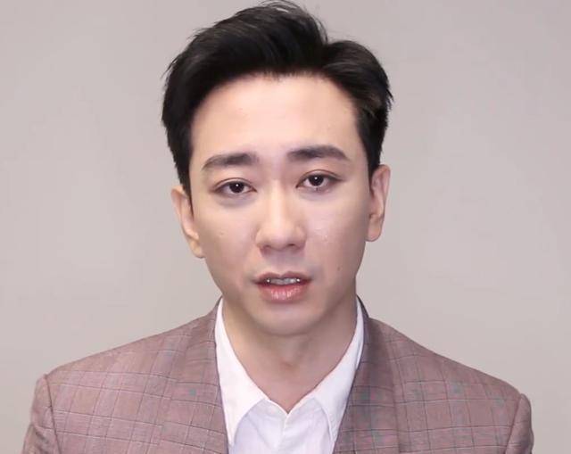 《安家》王自健:我和王子健很像,暂时没有脱口秀计划,专注演戏_艾米丽