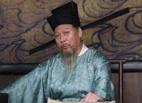 他从混混白手起家,变成了为国出力的振威将军,中间经历了什么?