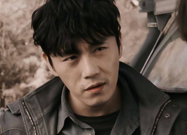 《盗墓笔记》吴邪的父亲真的只是一个普通人吗?_汪家人_吴一穷_父母