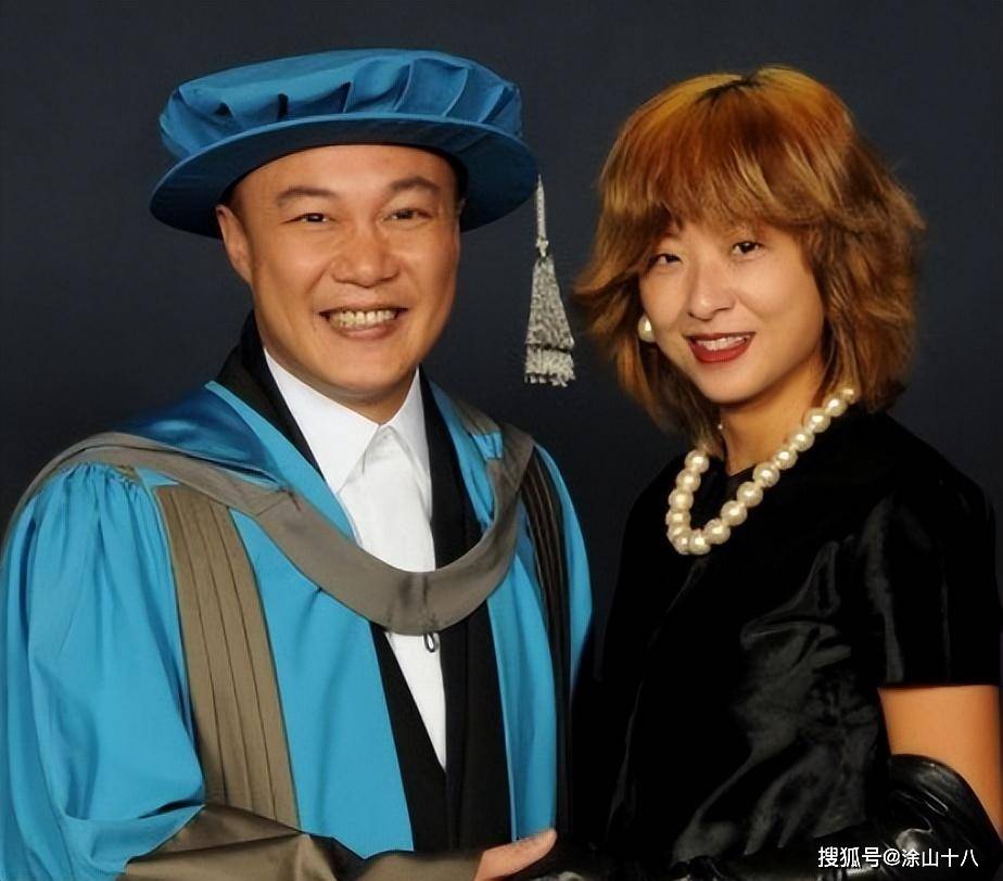 《鹿鼎记》24年,演员现状差距大,有人娶4个老婆,有人93岁未婚_陈小春