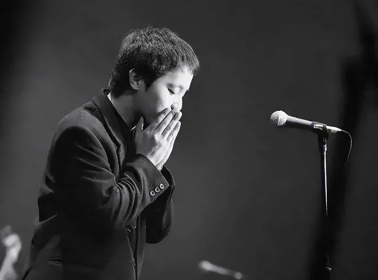 窦唯:我愧对孤独母亲,余生为4个最爱的女人而活_王菲_音乐_家庭