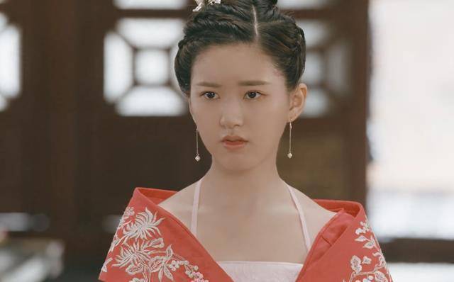 据电视剧导演透露,《传闻中的陈芊芊》第二季已经准备开拍,原班人马有