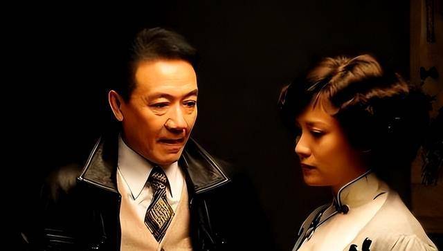 演员史兰芽:我这辈子最正确的决定,就是三婚嫁给了李幼斌_施兰芽_施兰