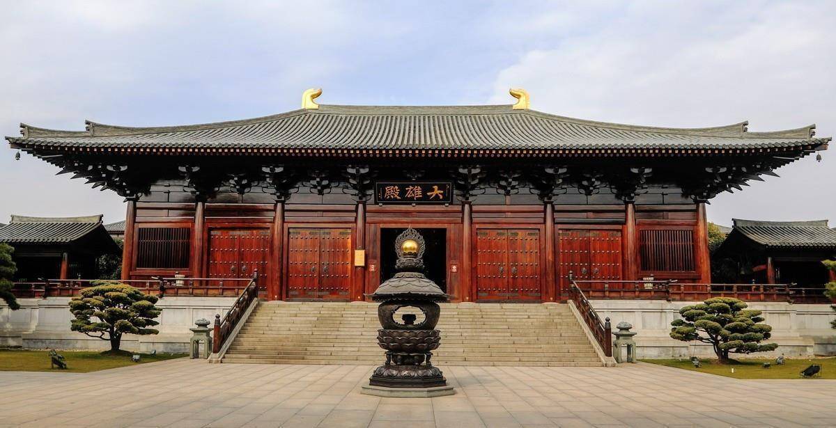 上海這個寺廟,耗資8億建成,就在寶山羅店,是休閒旅遊