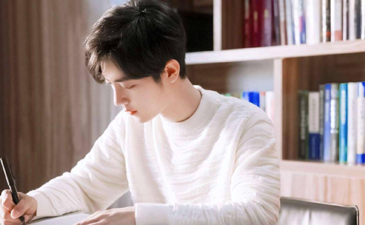 《光点》:他还是那个温暖又谦逊的男孩_肖战_内心_叔叔