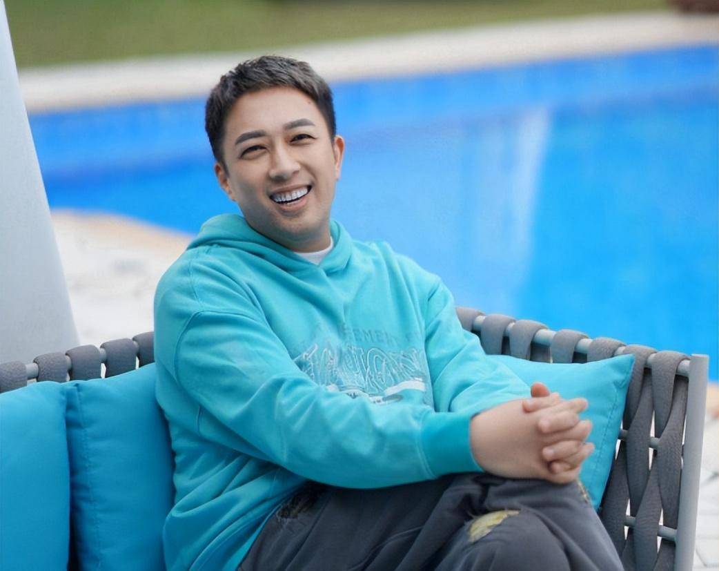 于正在_董思成_风格