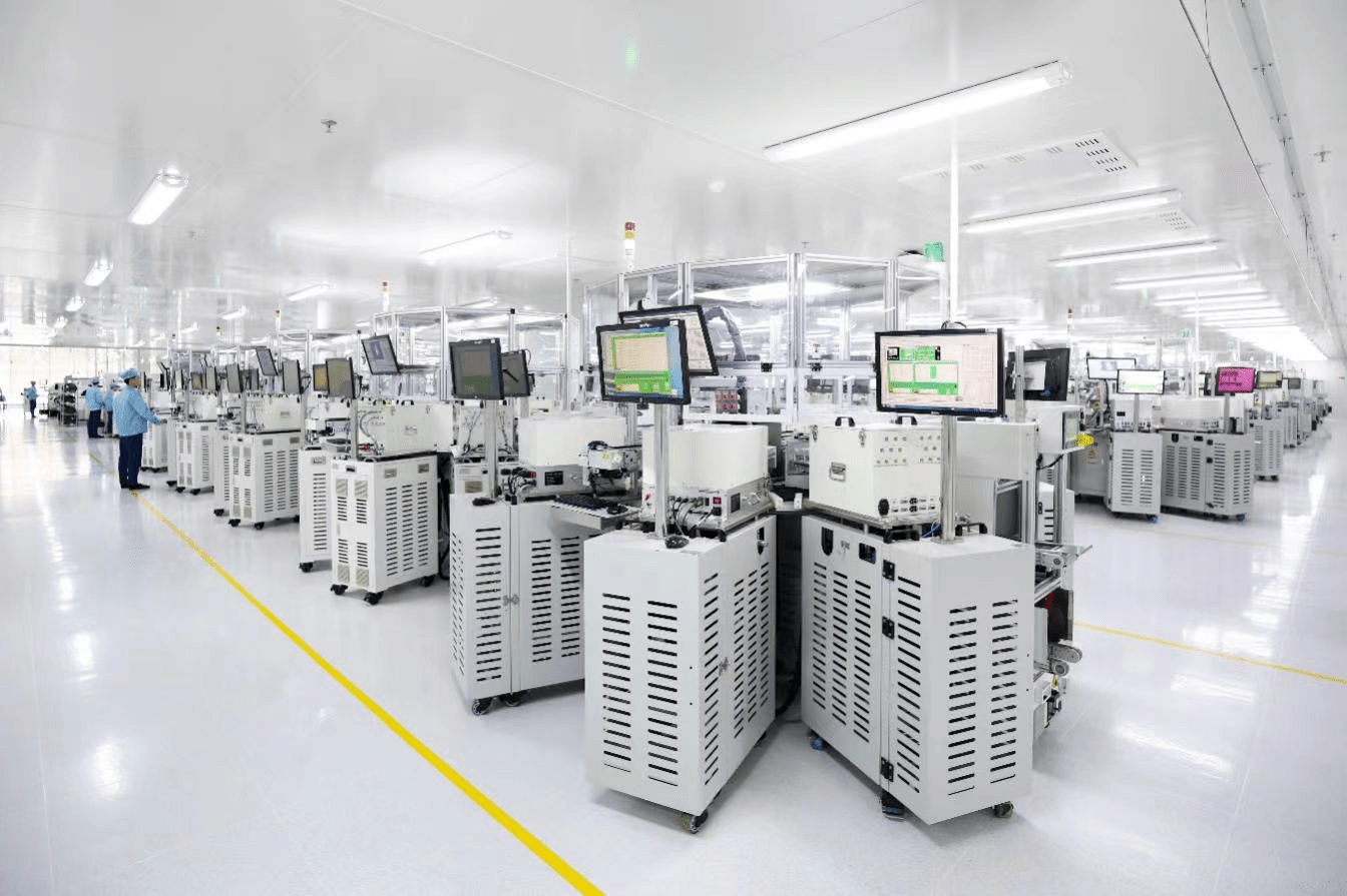 (oppo工业园内的smt车间)oppo用时3年自主研发的系统级电池健康解决