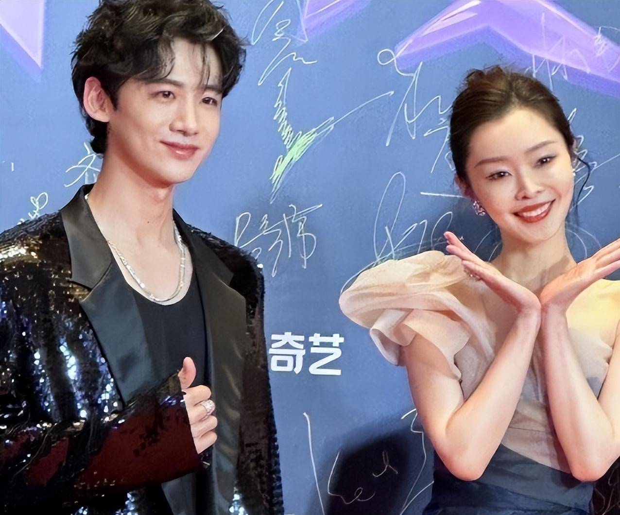 魏大勋提前离场,白鹿假唱,尖叫之夜果然让人尖叫_杨幂_秦岚_白敬亭