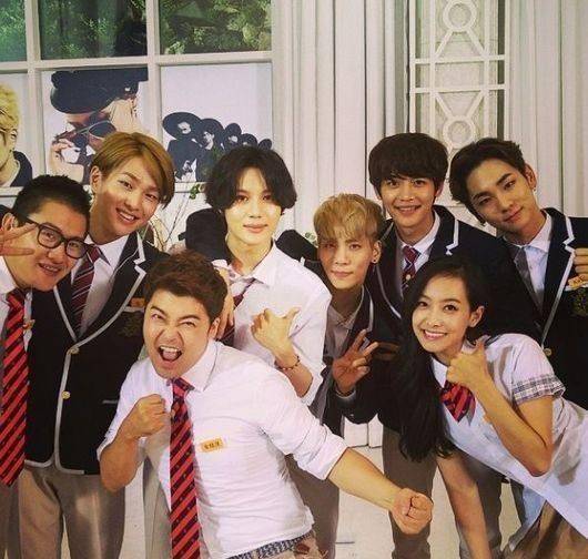 另外泰民和krystal之间的亲密互动还一度穿出交往传闻.