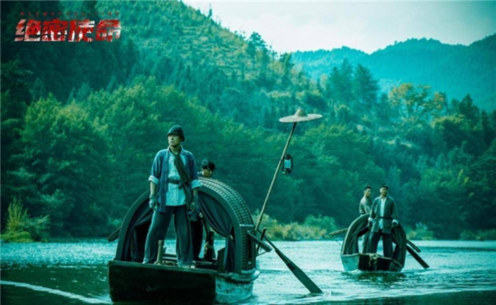 在这部剧中,张桐扮演的就是邹作仁这个角色,从剧情简介中我们能够看出