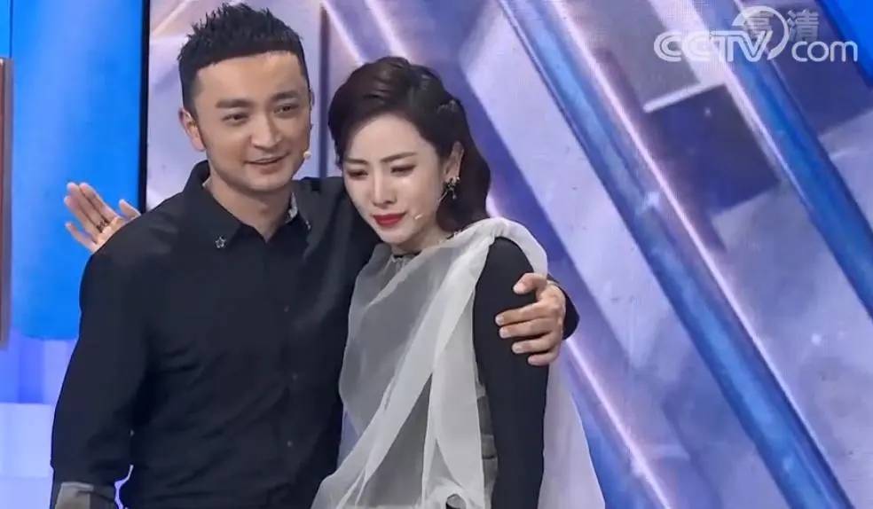 李思思:十分重感情,直言在央视工作时看到张蕾维妮娜离职后哭了_老