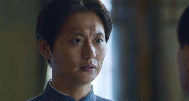 《光荣与梦想》中,黄埔时期的陈赓大将,也被塑造得很有意思.