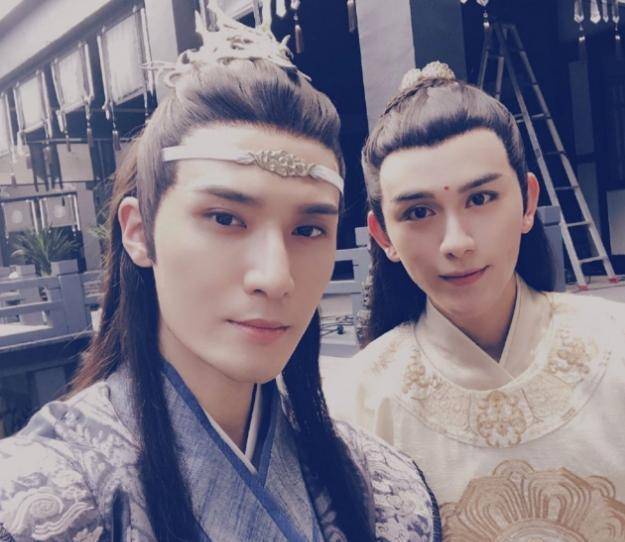 汪卓成和刘海宽通过出色的演绎将"江澄"与"蓝大"塑造得十分成功,在